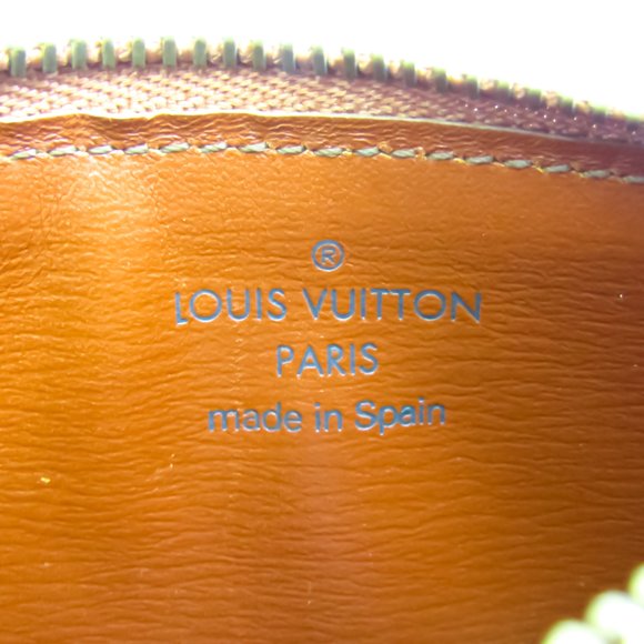 LOUIS VUITTON Epi Pochette Cle M63803 Unisex Epi Leather Coin Purse/coin Case Ke - Picture 9 of 10